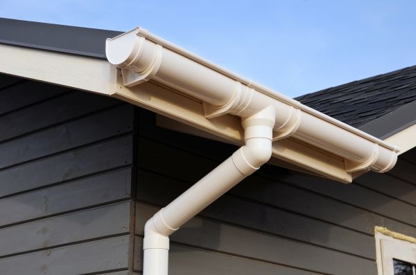 Cost of Roof Gutter Replacement in Saint Cloud