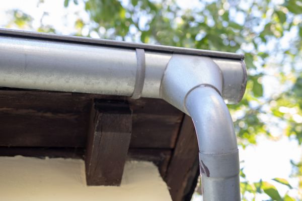 Cost of Metal Rain Gutter Installation in Saint Cloud